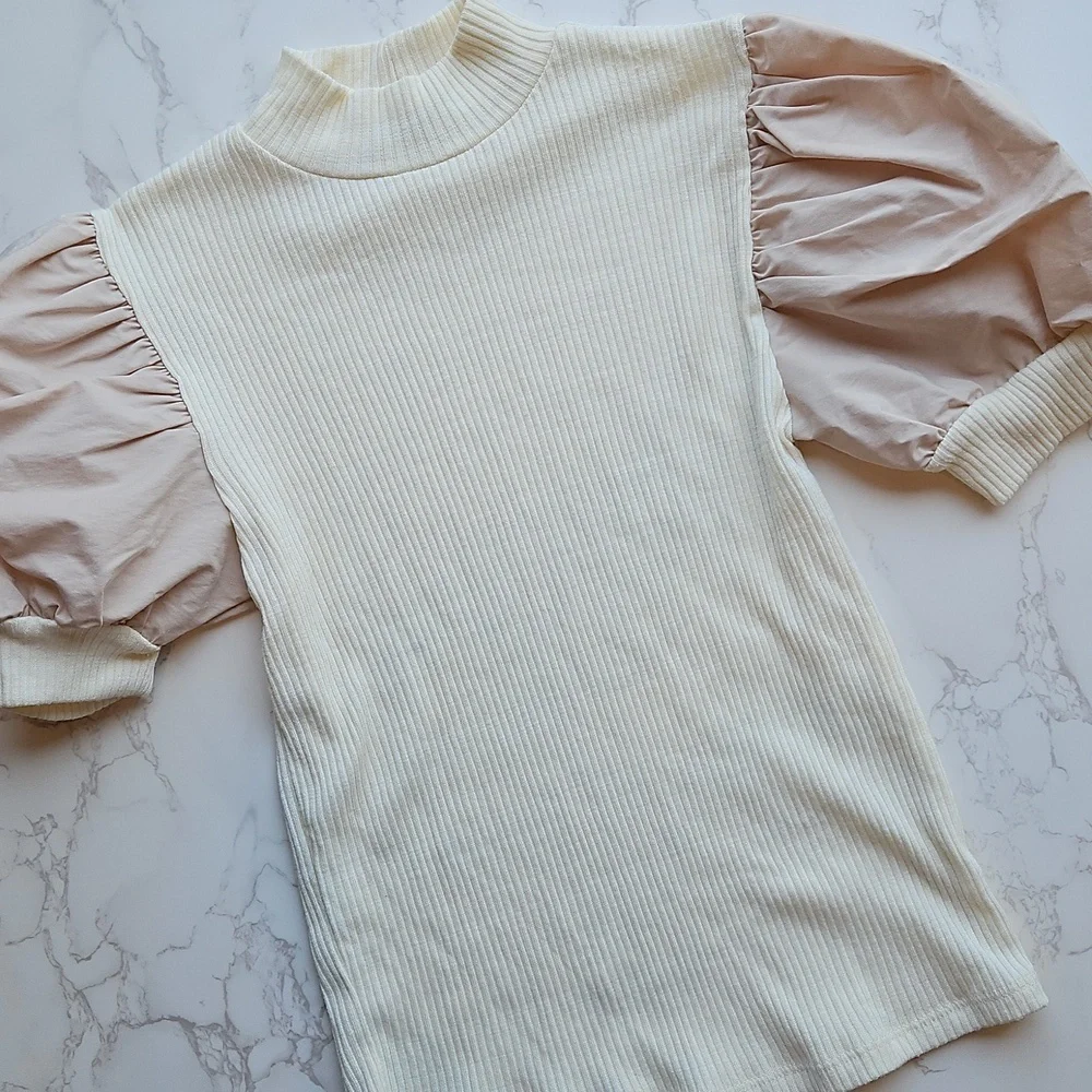 Zara Cream Ribbed Puff Sleeve Blouse S